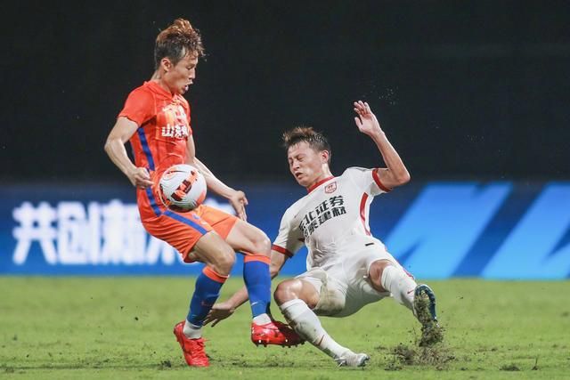 《勇敢者游戏：决战丛林》是由杰克;卡斯丹执导，道恩;强森、杰克;布莱克、凯文;哈特、凯伦;吉兰等一线好莱坞大咖联袂主演